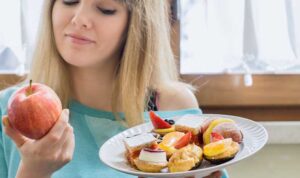 برای پریودی چی خوبه و در دوران پریودی چه بخوریم؟